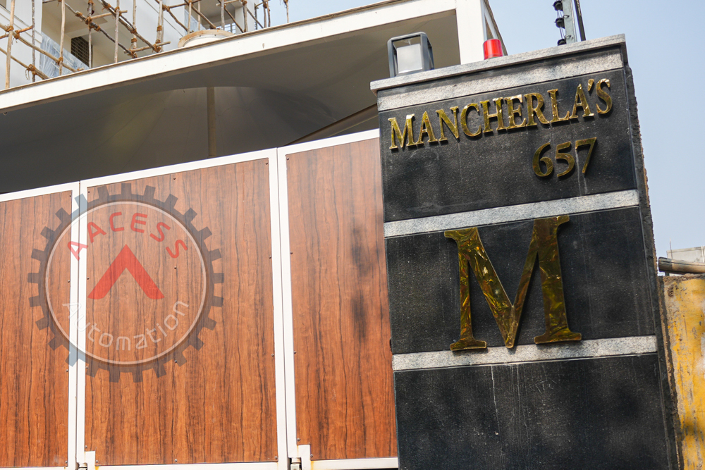 automatic-curved-gate-kukatpally